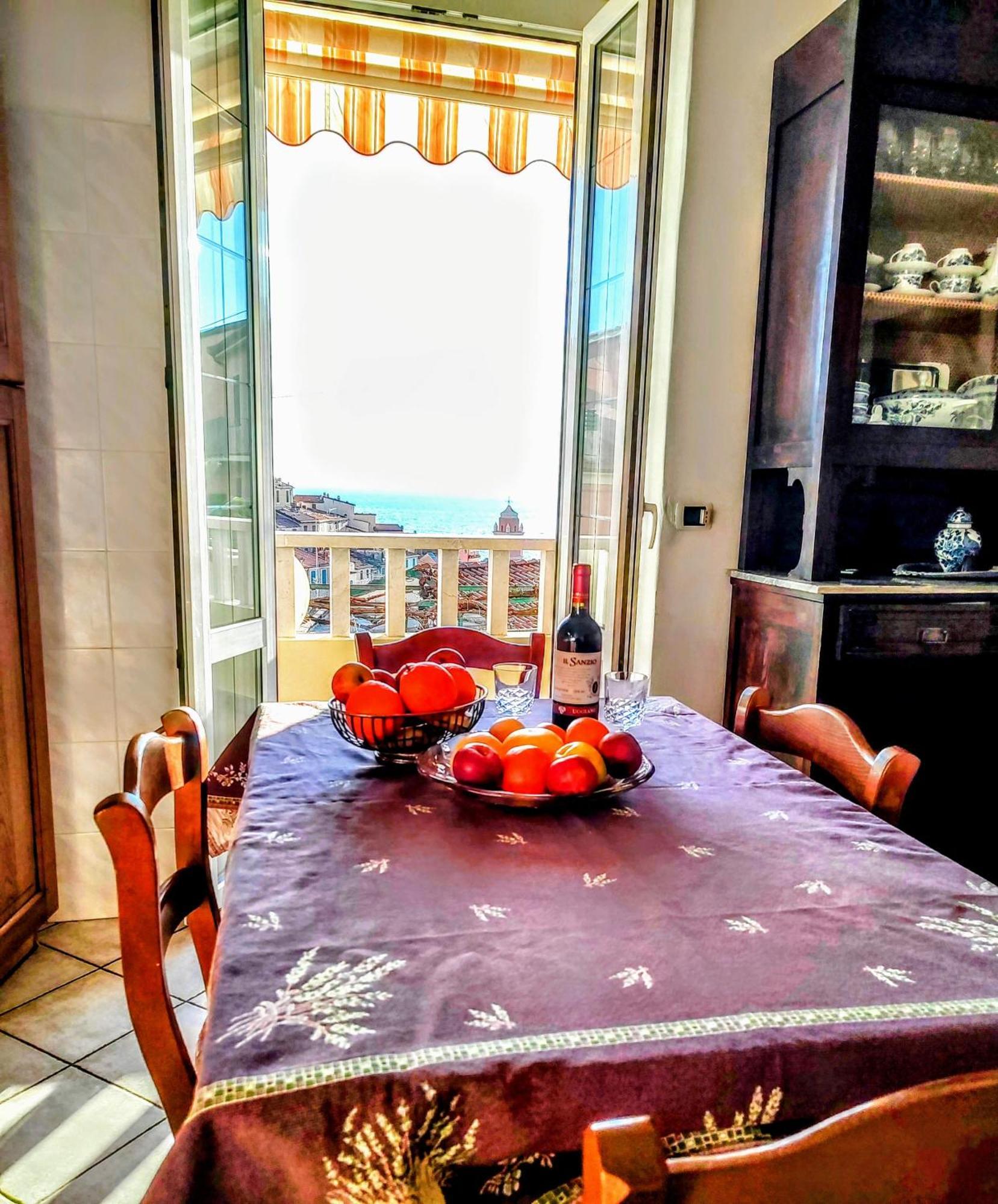 -La Terrazza Nel Vigneto- Golfo Dei Poeti Apartment Tellaro Exterior photo